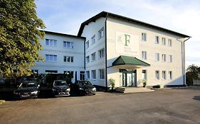 F Hotel Arbeiterquartiere